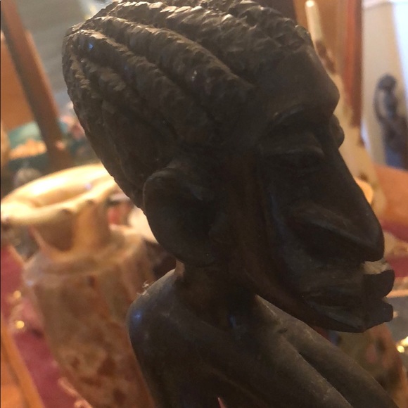 Vintage Ethnic Statue, A Woman’s Stance - Picture 2 of 8